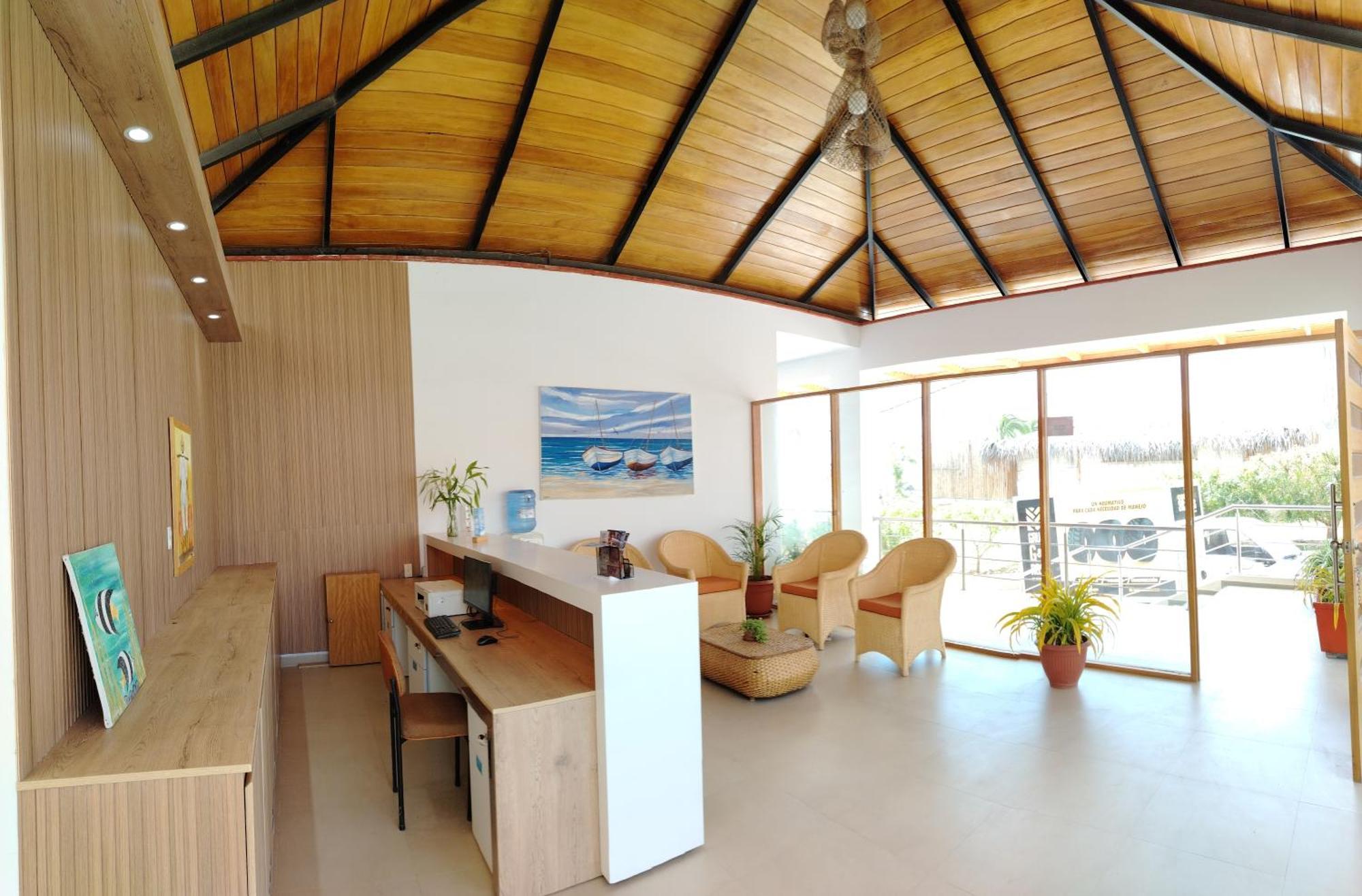 Prim Hotel ויצ'איטו מראה חיצוני תמונה